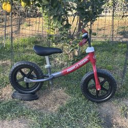 RADIO FLYER BALANCE BIKE