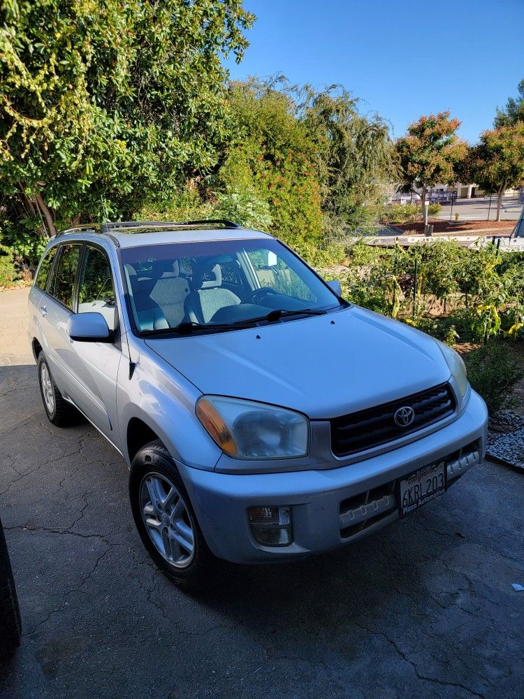 2003 Toyota Rav4