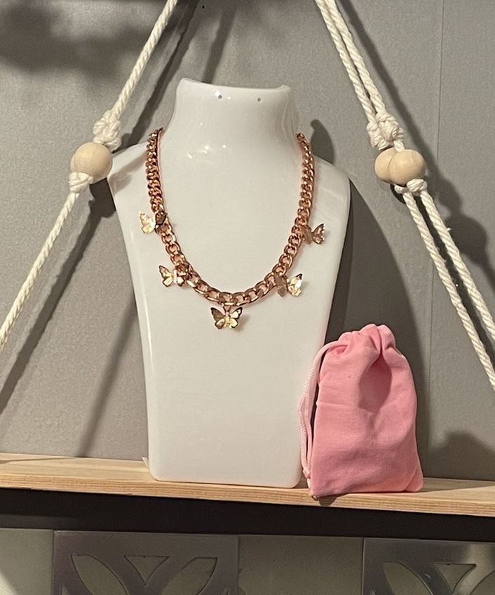 Rose Gold Butterflies Necklace With Pink Bag