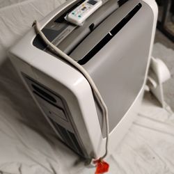 Frigidaire Portable Air Conditioner 9,000 btu w/ Remote Control 