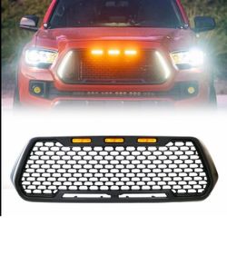 Toyota Tacomas Grill 16-23