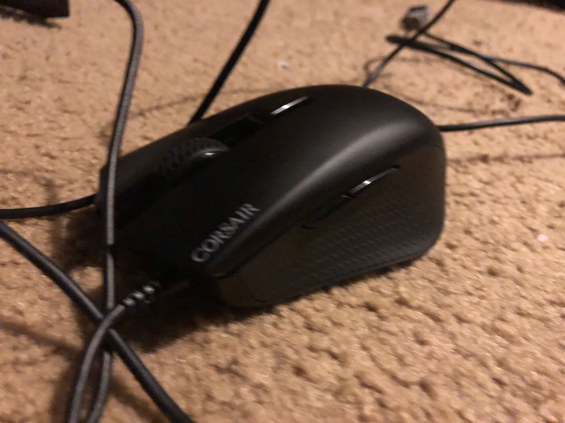 Harpoon gaming mouse