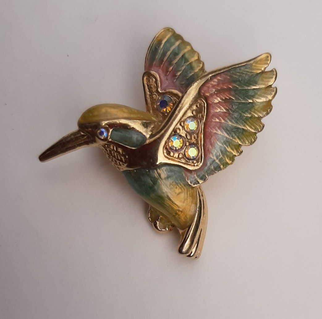 Vintage hummingbird brooch