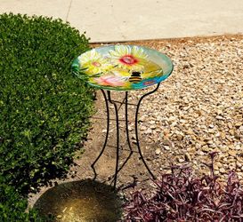 Alpine Corporation 26" Tall Outdoor Glass Floral Bee Birdbath with Metal Stand and Detachable 18" diam Bowl Garden Decor, Yellow