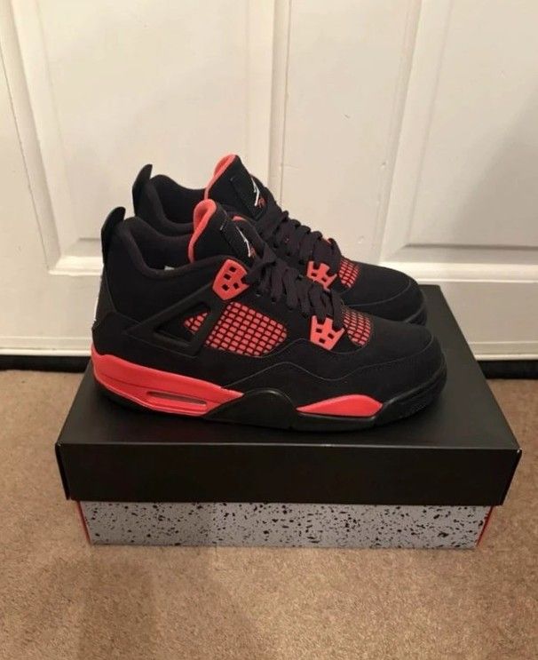 Jordan 4 red thunder 