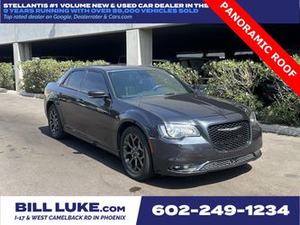 2018 Chrysler 300