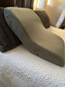 Therapy Pillow 