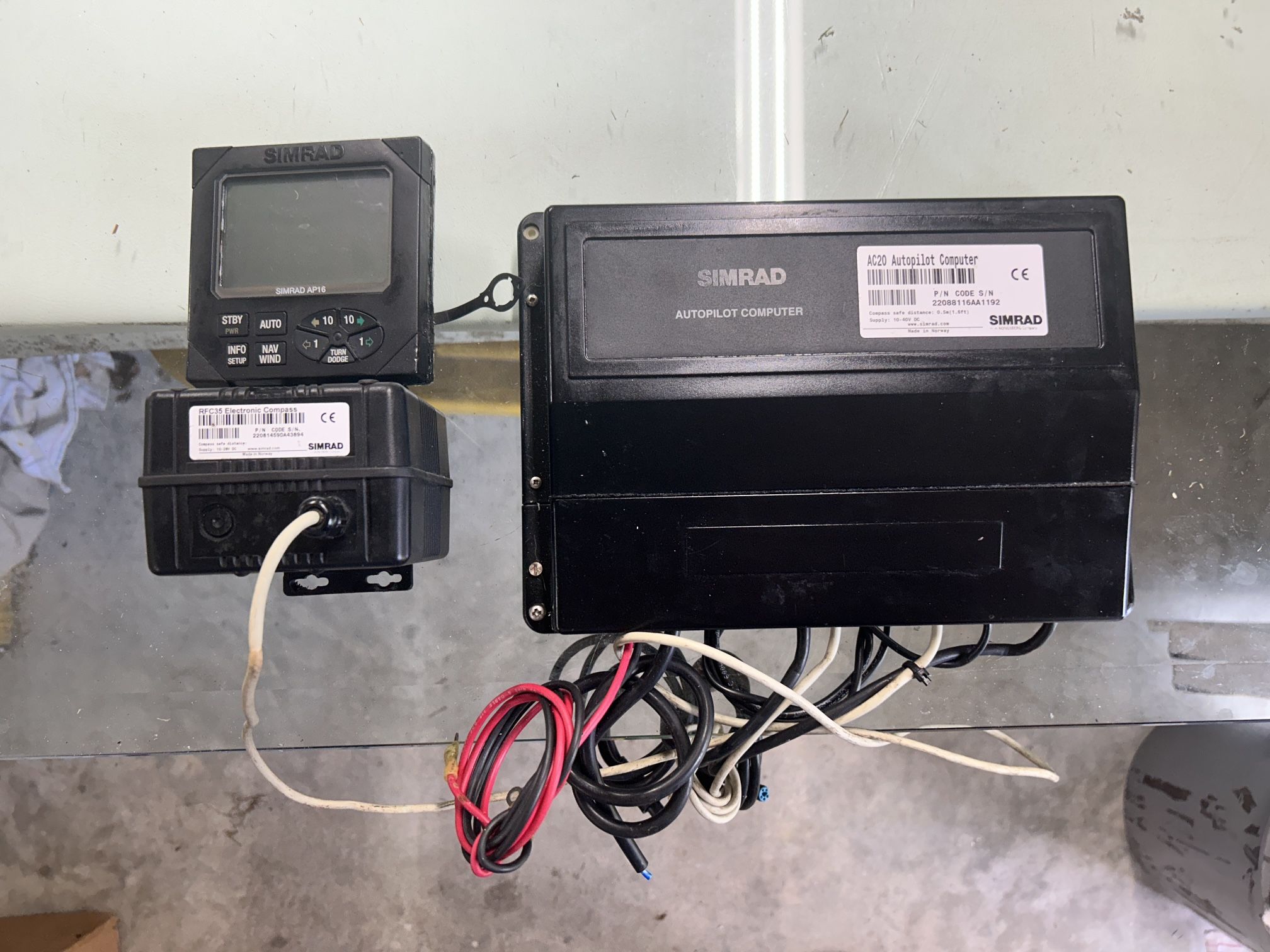 Simrad AC20 6AA1192 Boat Autopilot Computer