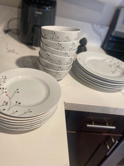 New dish set