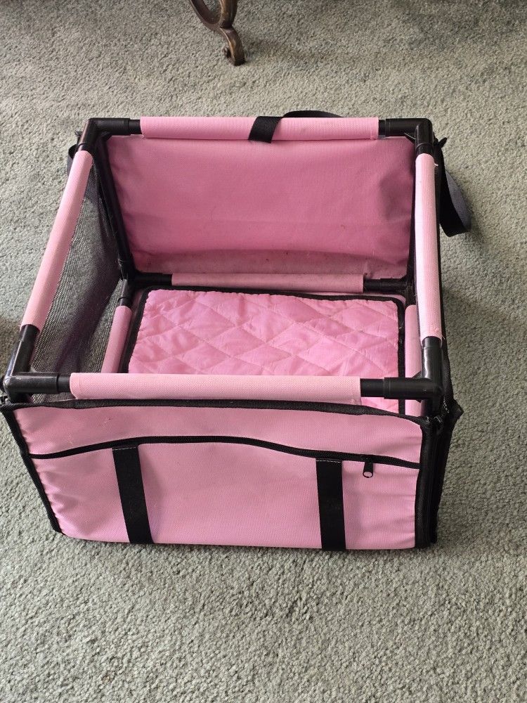 Pup/Small Dog Car Seat