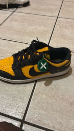 dunks reverse gold