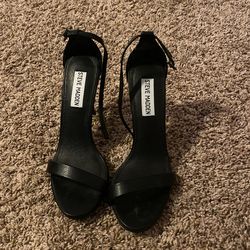 Steve Madden Black Heels 