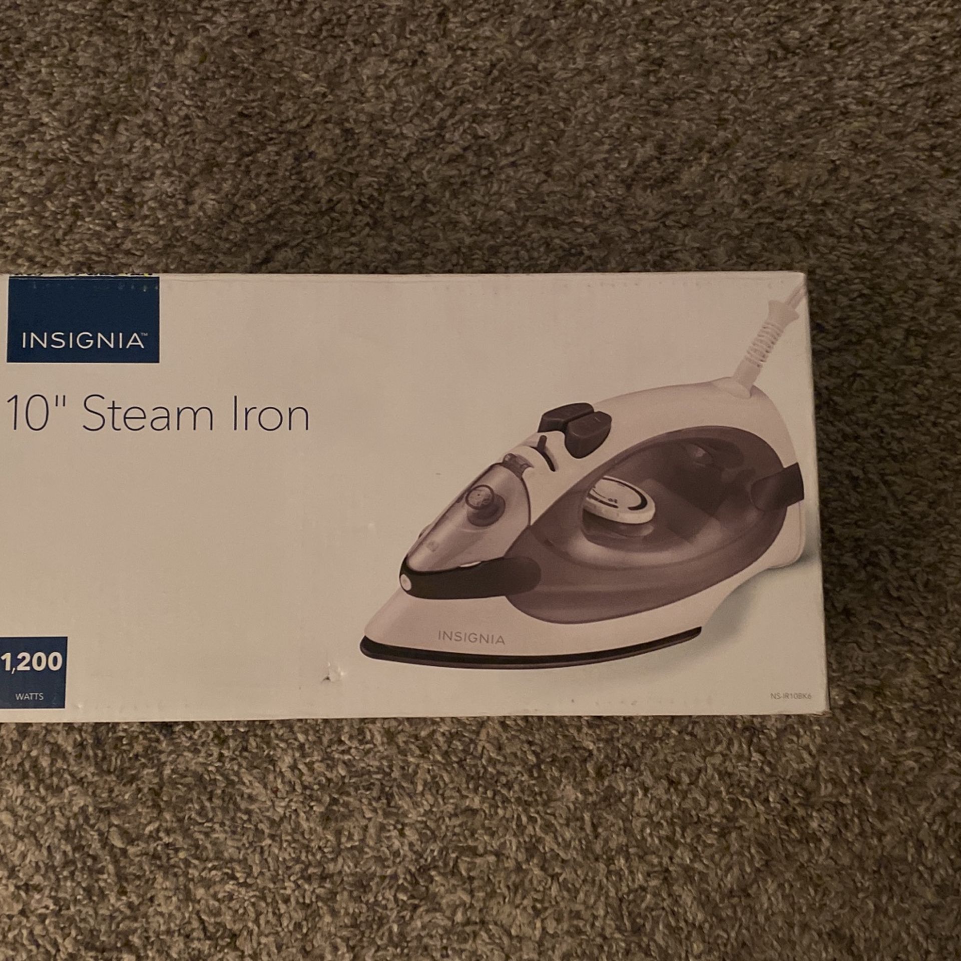 BRAND NEW! Insignia 10” Steam Iron
