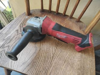 Milwaukee grinder M18