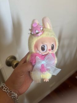 Labubu authentic - rare