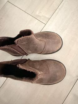 Baby Zara boots size 5