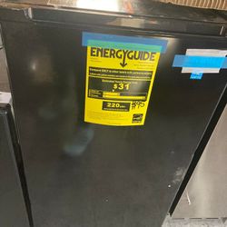 Avanti Compact Fridge