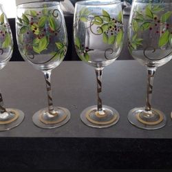 Pier 1 Set Of 6 Wine Glasses