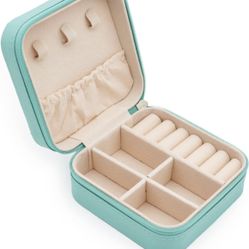 Mini Jewelry Travel Case, PU Leather Travel Jewelry Organizer Box