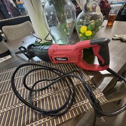 COMPACT RECIPROCATING SAW 120V - 60 Hz, 6.5A MODEL NO. 3328 Plug In Works Wonderfully 