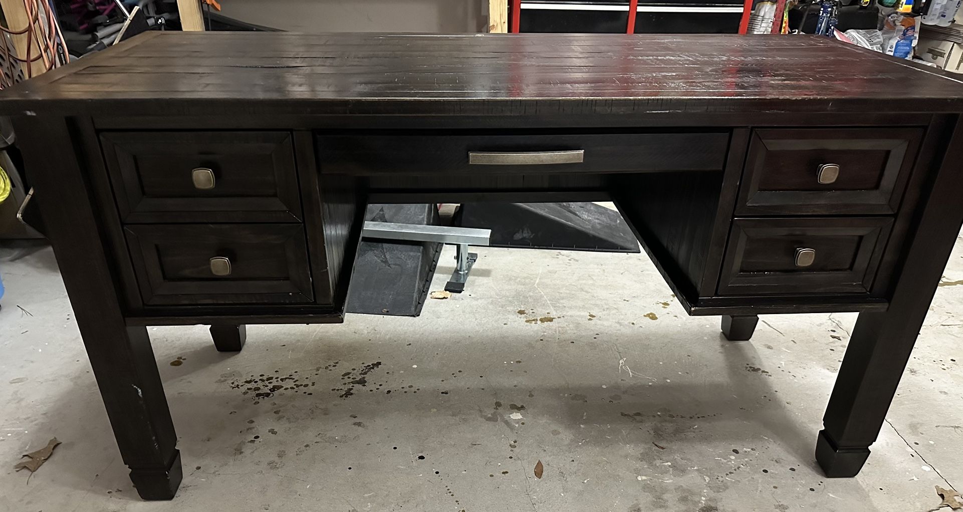American Signature Furniture Wooden Desk