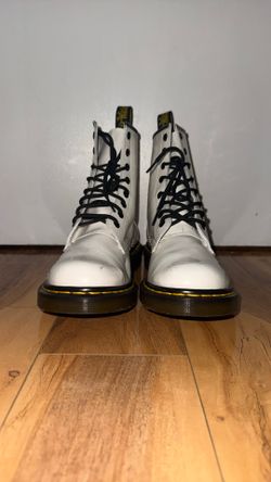 Women Doc Martens Size 9