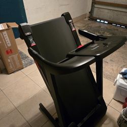 Treadmill 