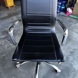 2- Office Chairs - Excellent Condition! Make Offer