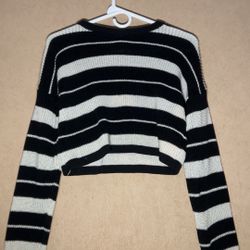 Long Sleeve Crop Top 