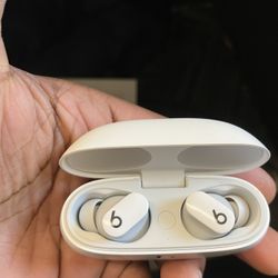 Beats Ear Buds 