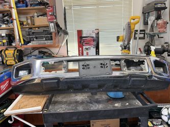 2018 Ford F-150 XLT Front Bumper