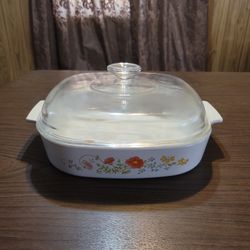 Corning ware range, oven. Microwave.