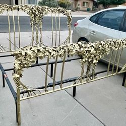 Gorgeous Vintage Gilt Gold Metal Grapevine King Bed Frame
