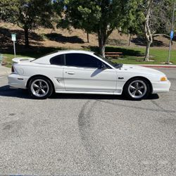 1995 Ford Mustang