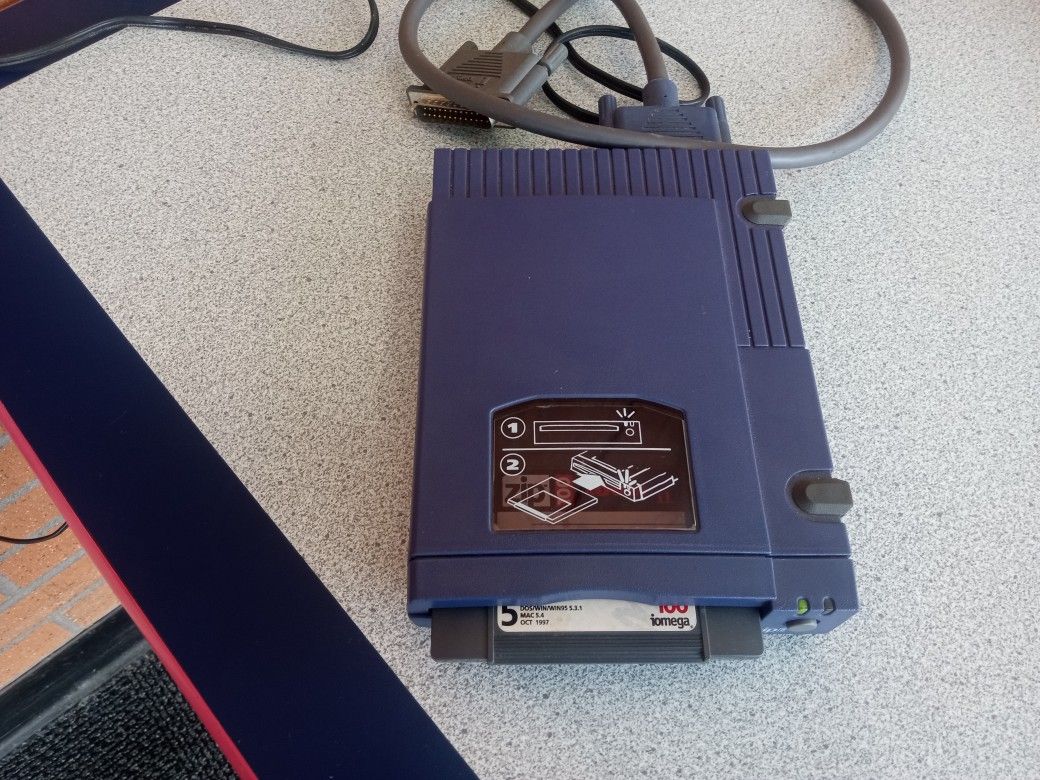 Iomega ZIP Drive 