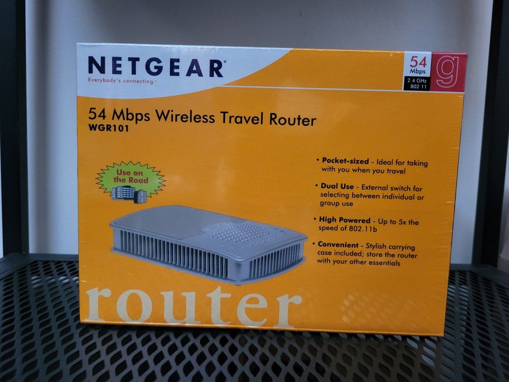 Netgear 54Mbps Wireless Travel Router
