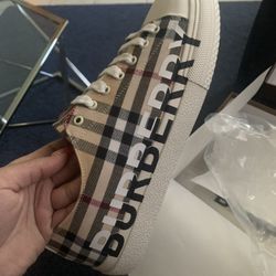 Burberry Shoes