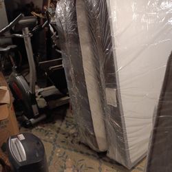 For Sale Like New Queen Size Bed With Metal Frame 