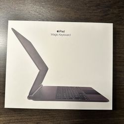 Magic Keyboard, 12.9 Inch Third, Fourth And Fifth Generation Ipad Pro