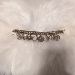 Beautiful Bracelet In Great Condition.