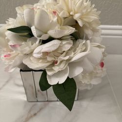 Beautiful Flowers in  a glass Pot 