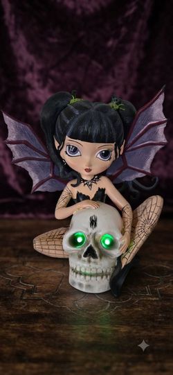 Jasmine Becket-Griffith "Ghouls Just Want to Have Fun" Bewitching Tales Fairy Figurine