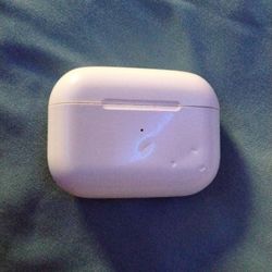 Apple AirPods   (2rd Generation)

