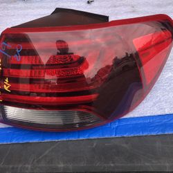 2019-2020 2021 Kia Sorento Tail Light Led RH