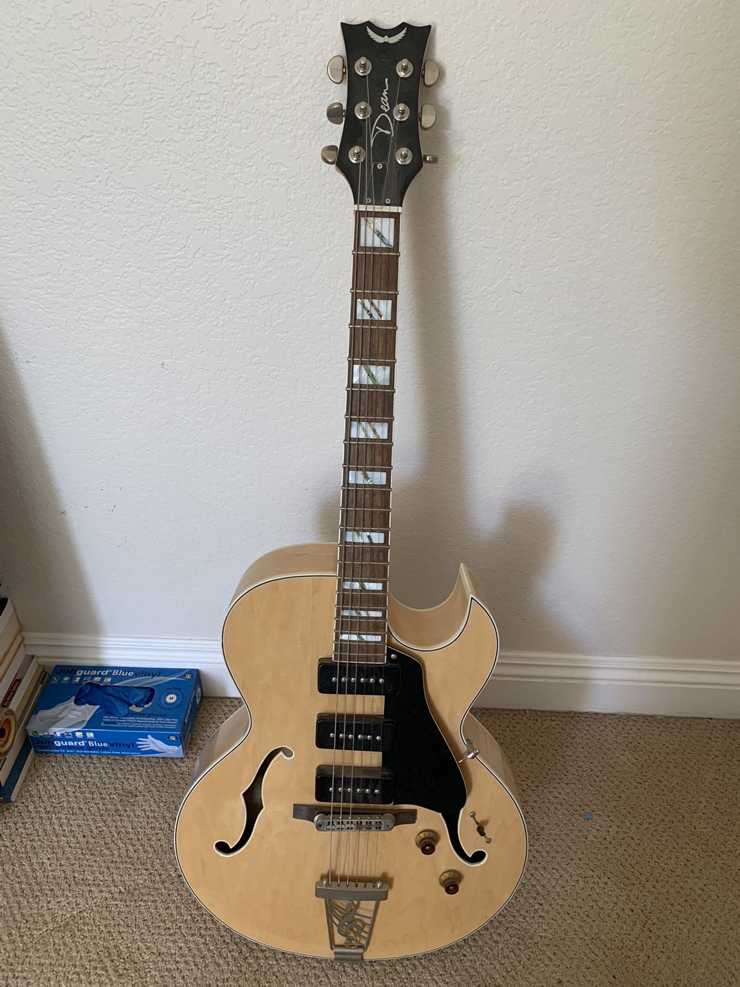Dean Palomino Guitar - Great Condition