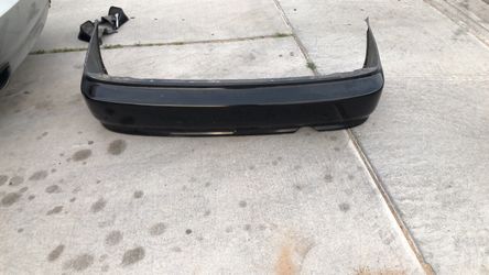 99 to 2000 back bumper and trunk