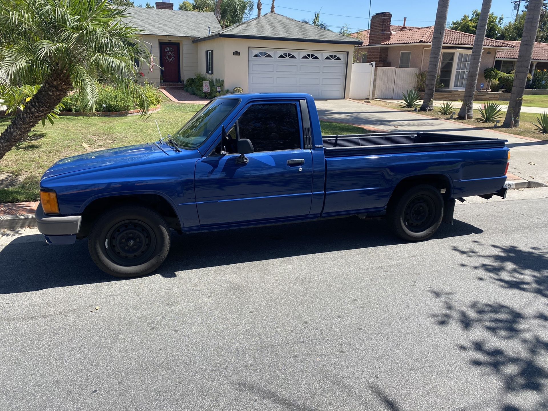 Toyota pick up 86