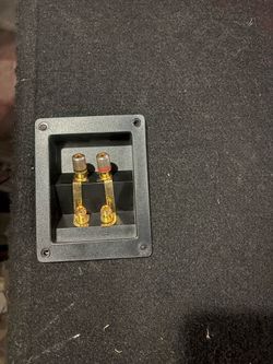 Memphis subwoofers and box.