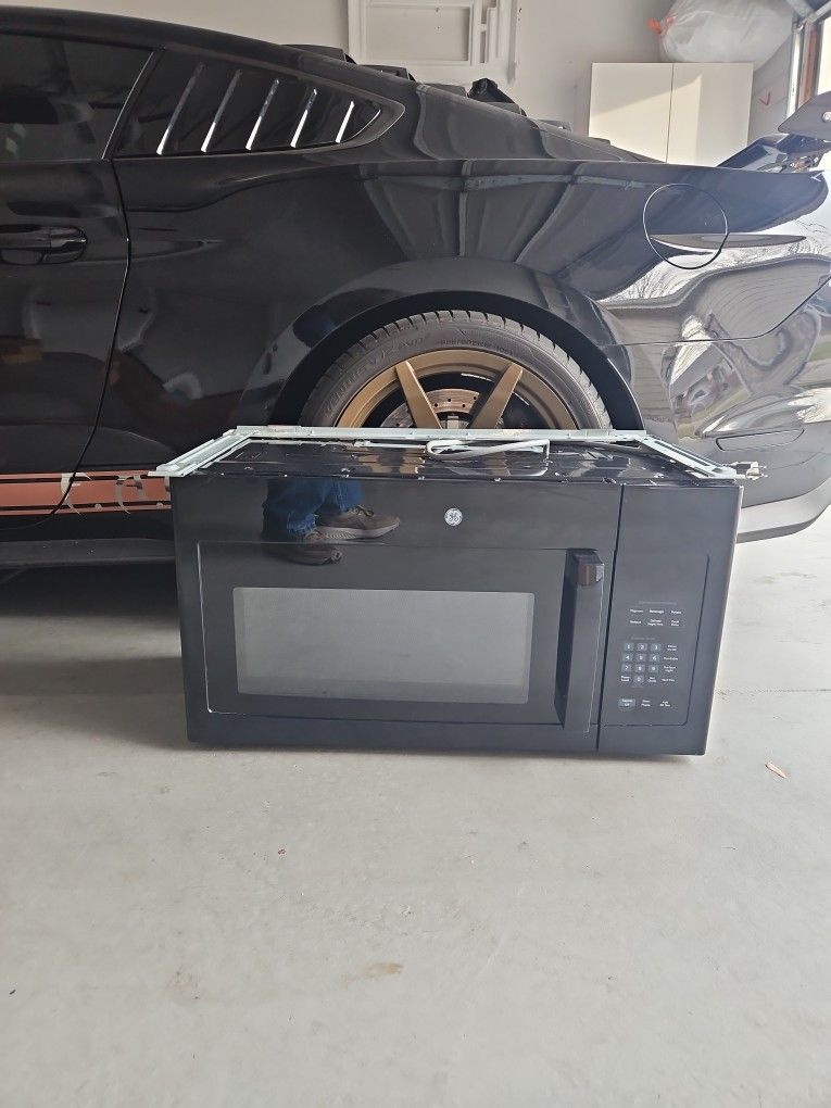 GE Over Range MICROWAVE