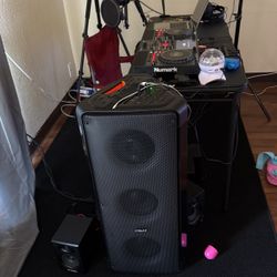 DJ Setup Ready To Go Everything Included! 1500 Obo